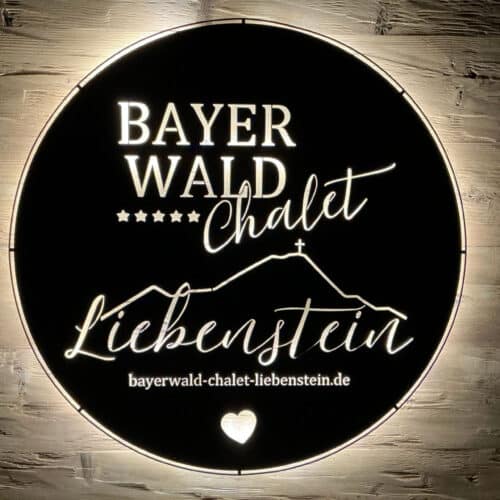 Chalet Logo Parkplatz